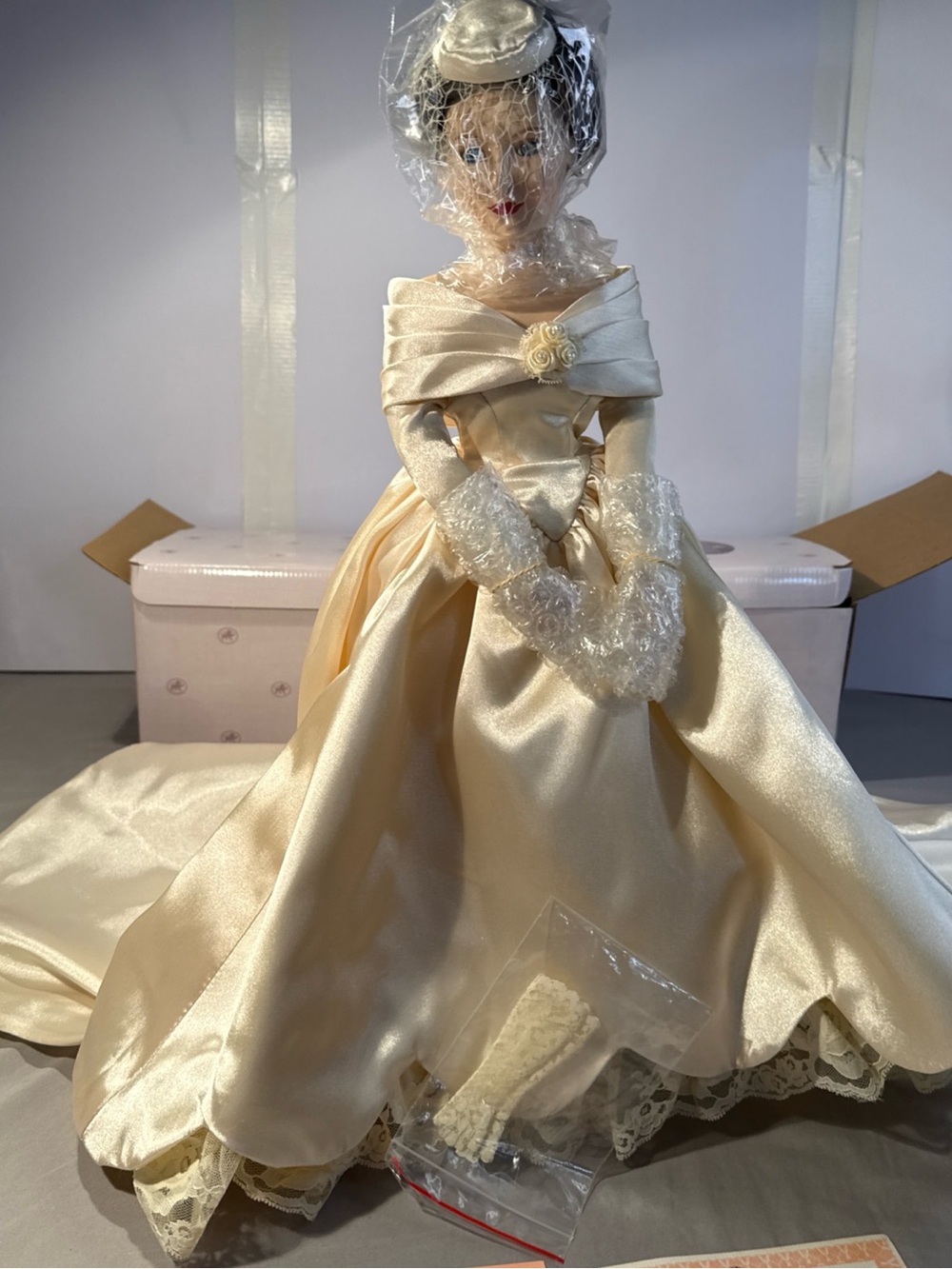 Ashton Drake Beth 1960’s wedding dress Collector Bride Doll in Cream Satin Gown